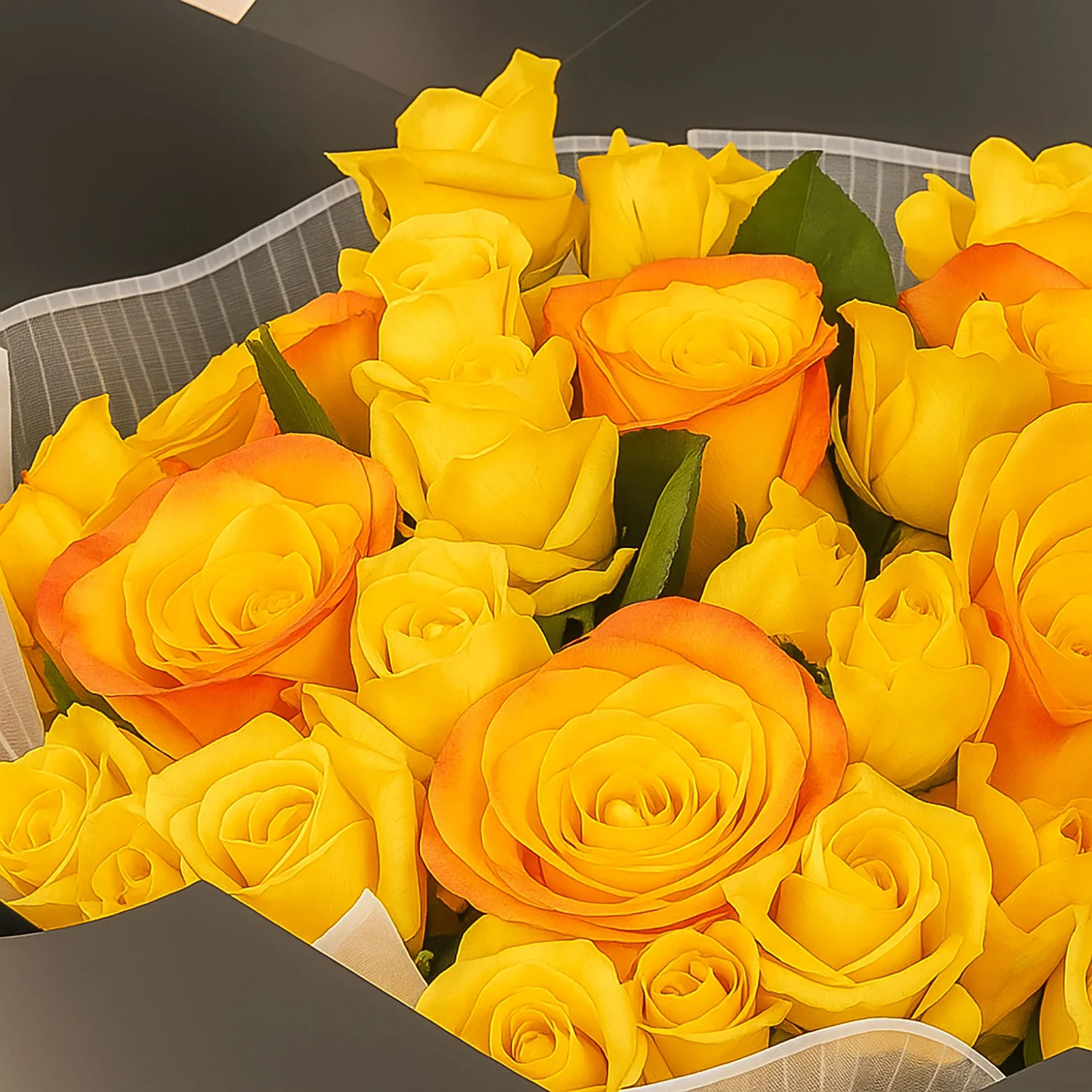 باقة ورد اصفرالتخرج - Image 3