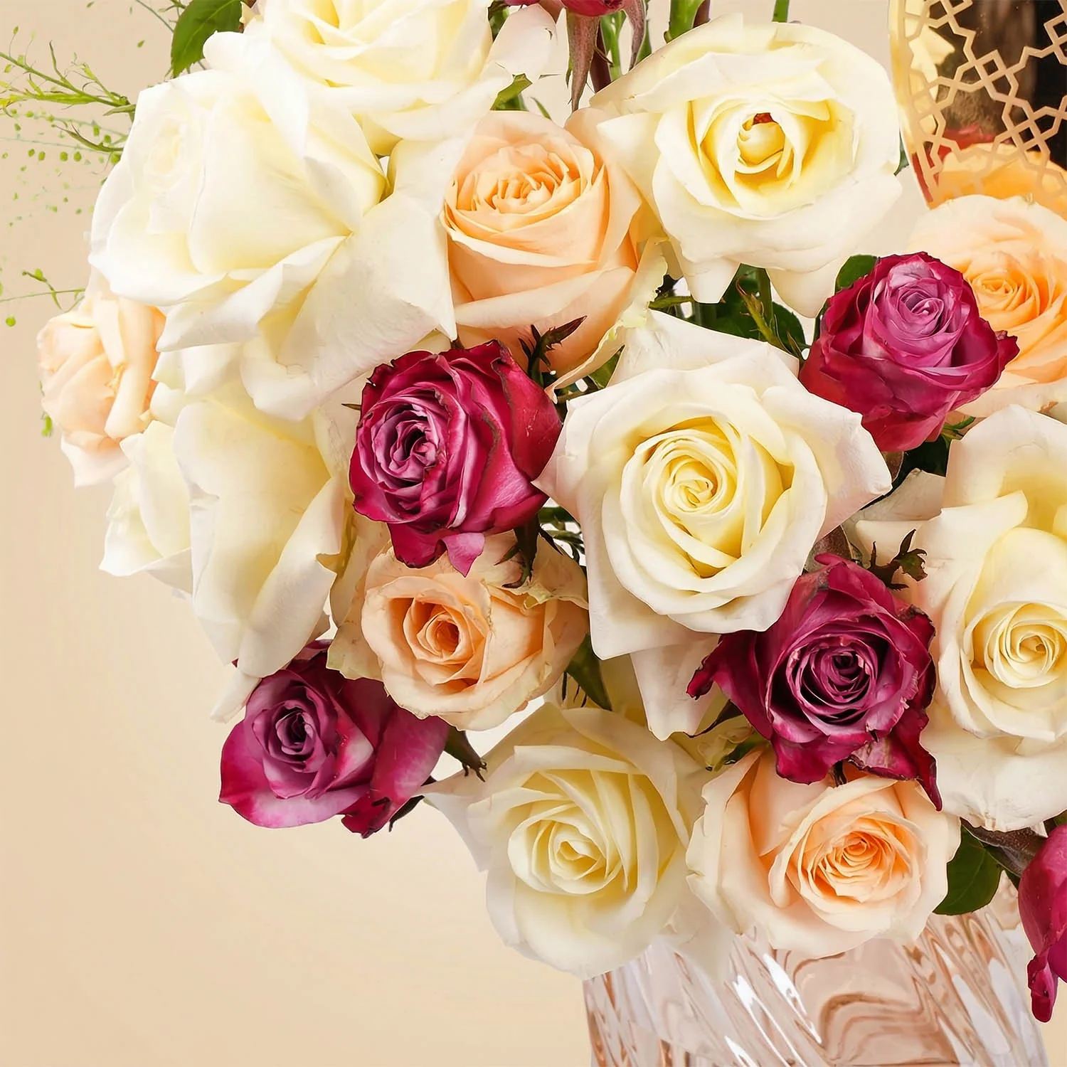 مزهرية ورد جمال ألوان - Image 3