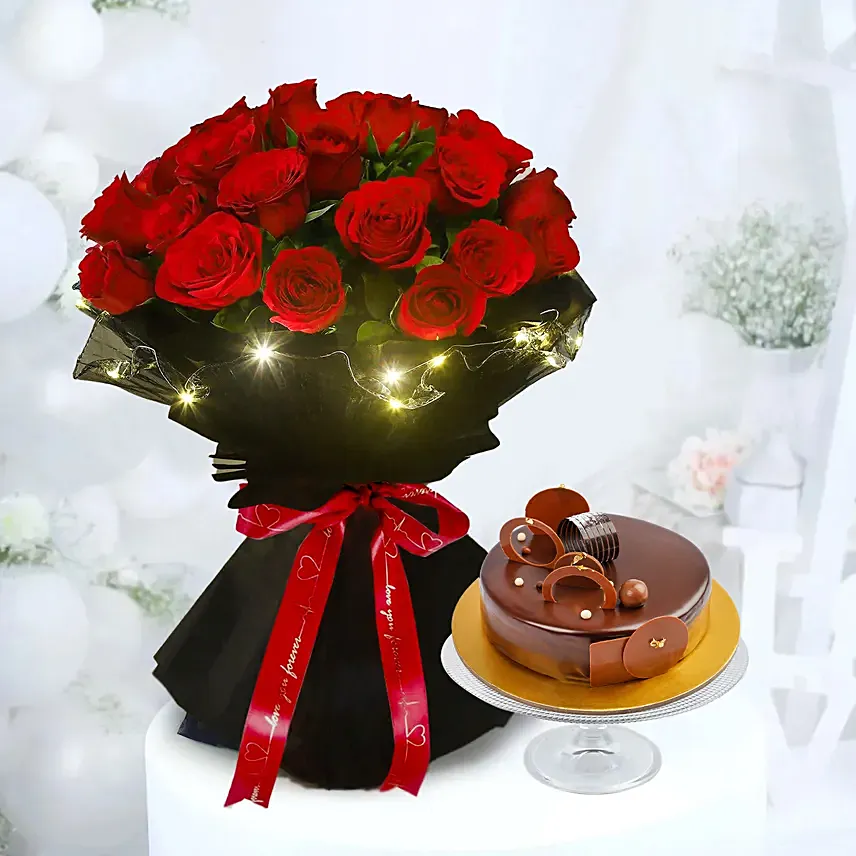 بوكيه ورد احمر رومانسي مع اضاءة - Image 2