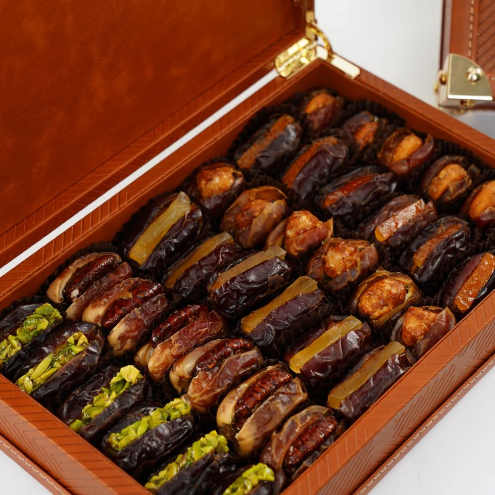 تمور بتيل في صندوق جلدي فاخر - Image 3