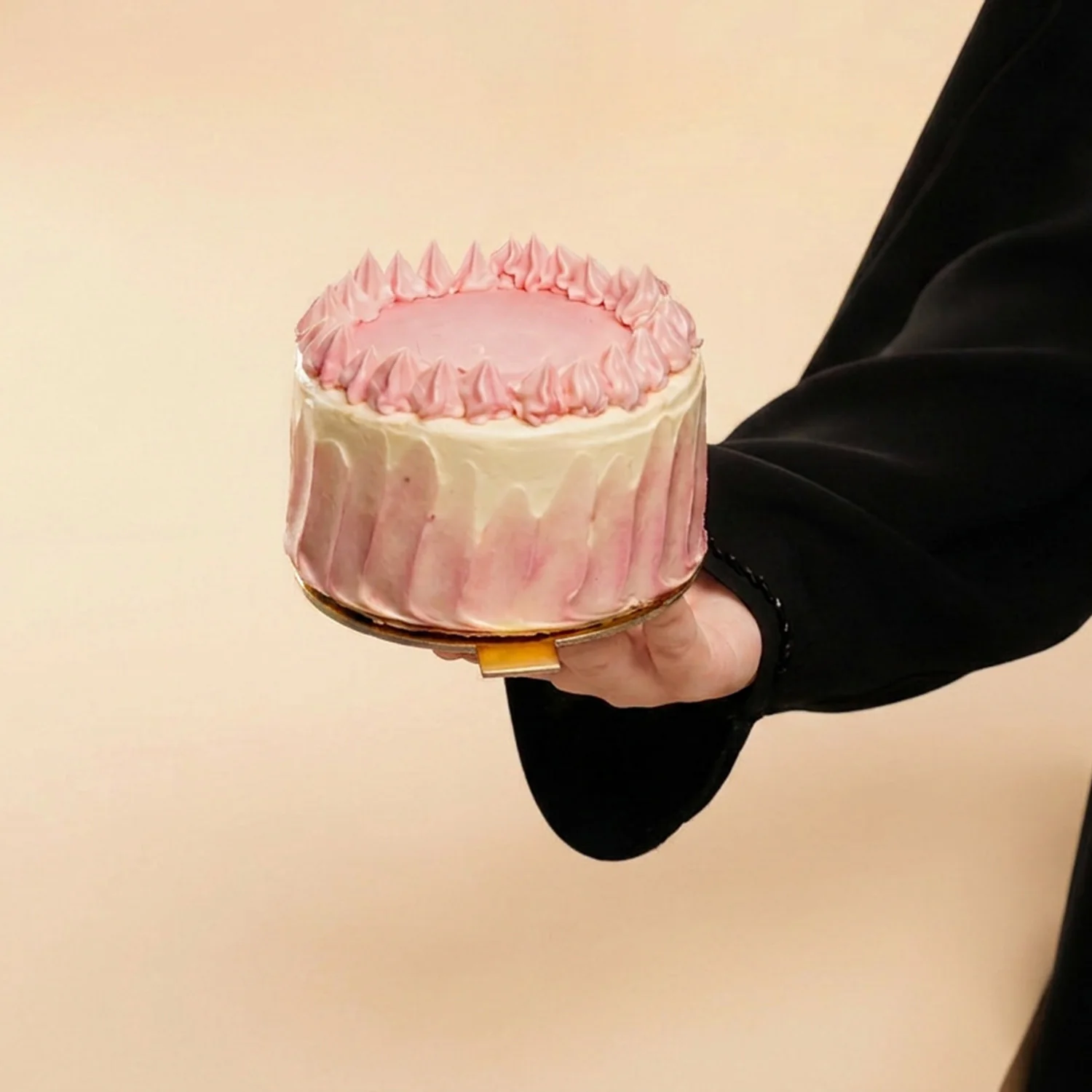 بريق وردي | صينية كيك وورد فاخرة - Image 4